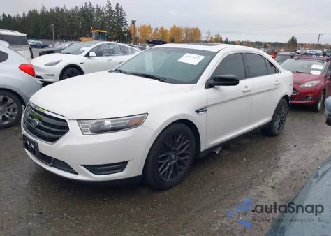 2015 Ford Taurus Limited z USA, uszkodzony, nr VIN 1FAHP2F85FG118378
